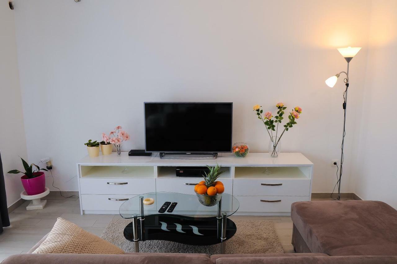 Apartment Petar Kaštela Exteriör bild